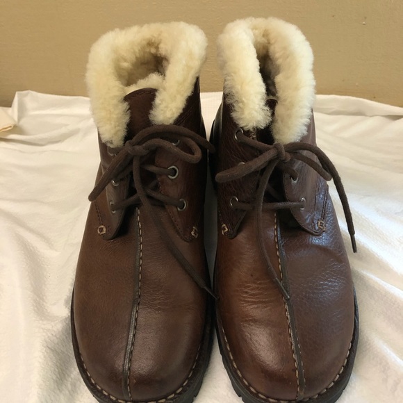 UGG Brown Leather Boots - Picture 2 of 8